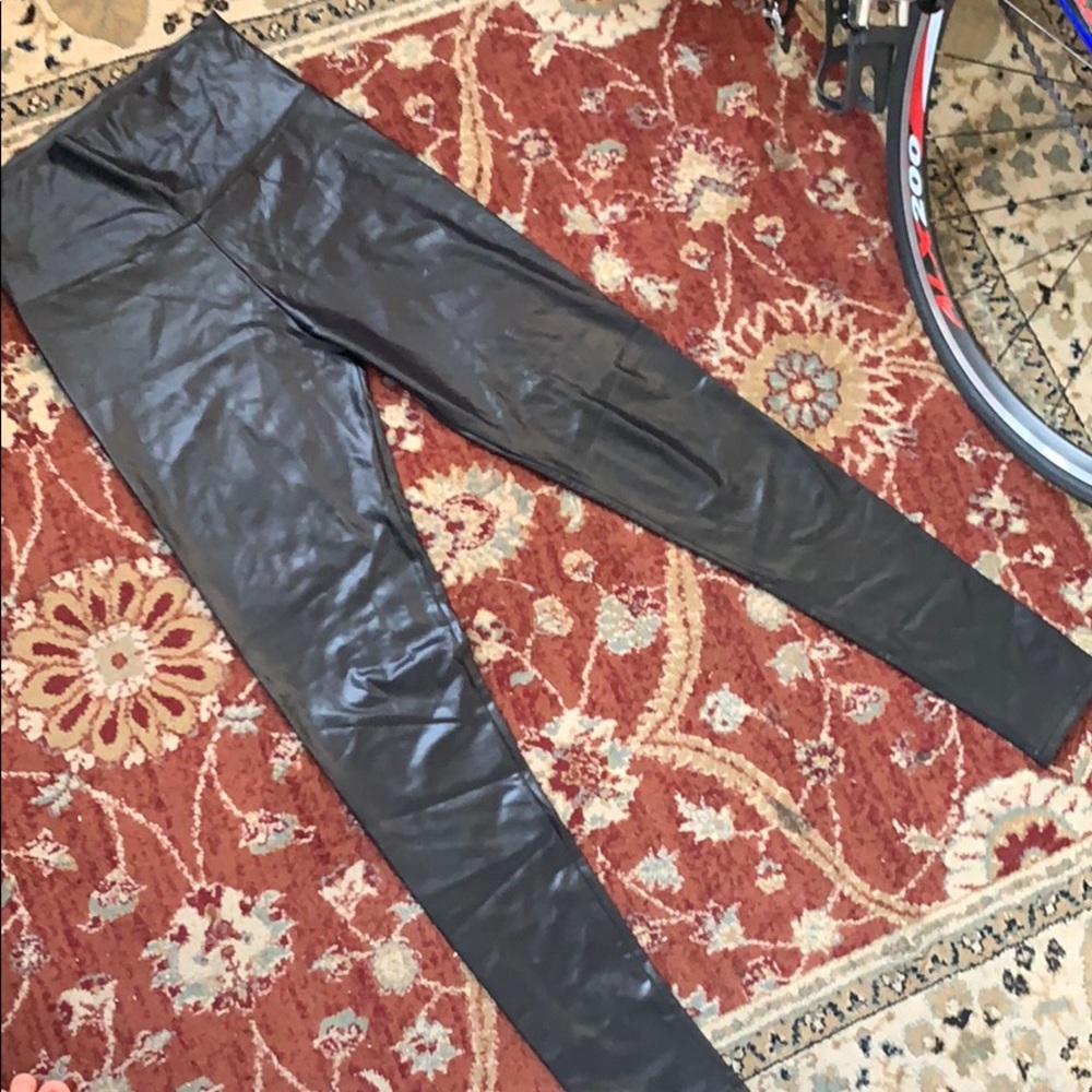 Leather like leggings